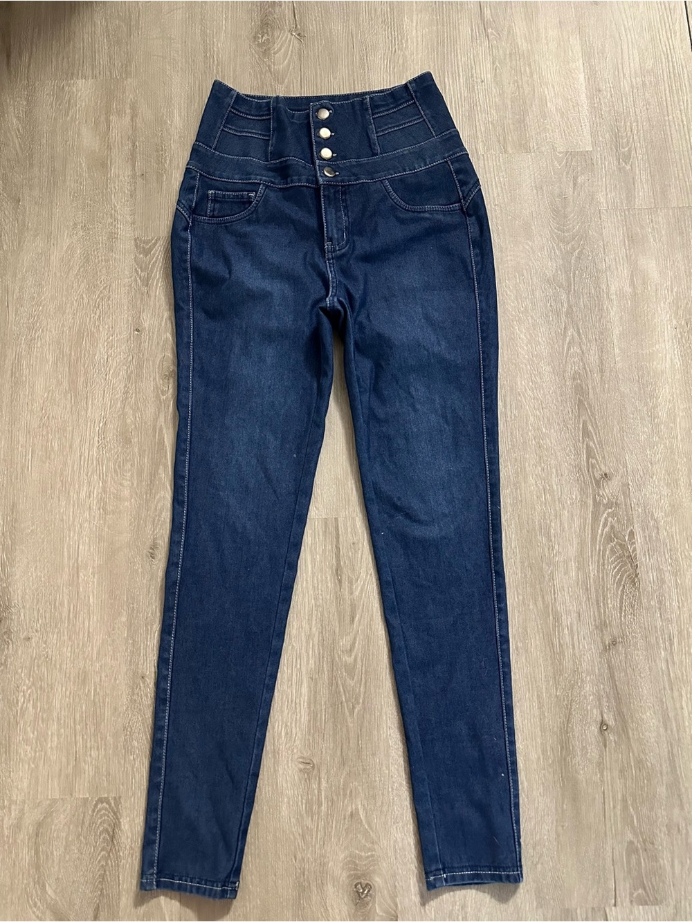 High-raised Waist Skinny Demins